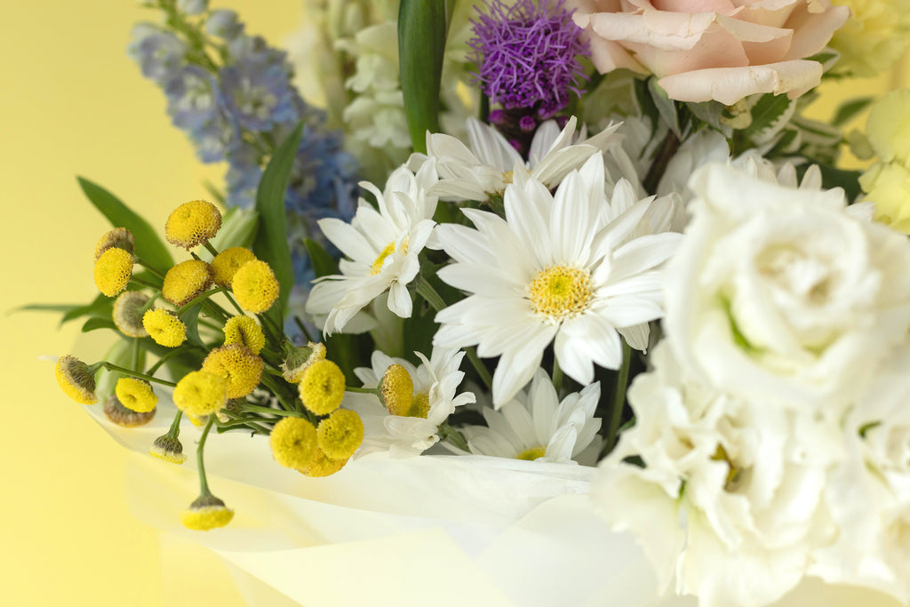 Springtime Bouquet en Florero